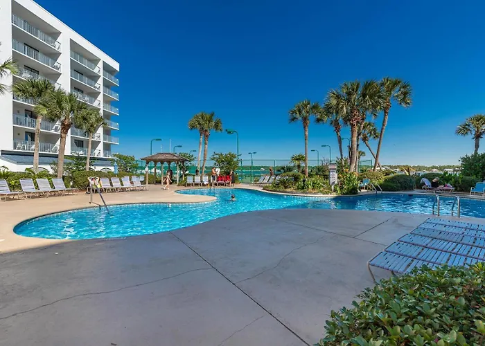Surf & Racquet 605a Apartment *