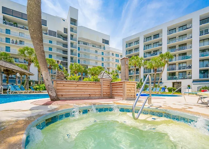 Surf & Racquet 605a Apartment